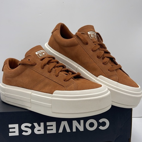 Converse Men’s Tan Platform Sneakers A10090C
CTAS CRUISE OX WARM TAN/EGRET/EGRET - Picture 4 of 16